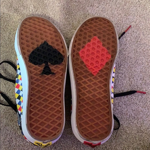 vans - Picture 6 of 8